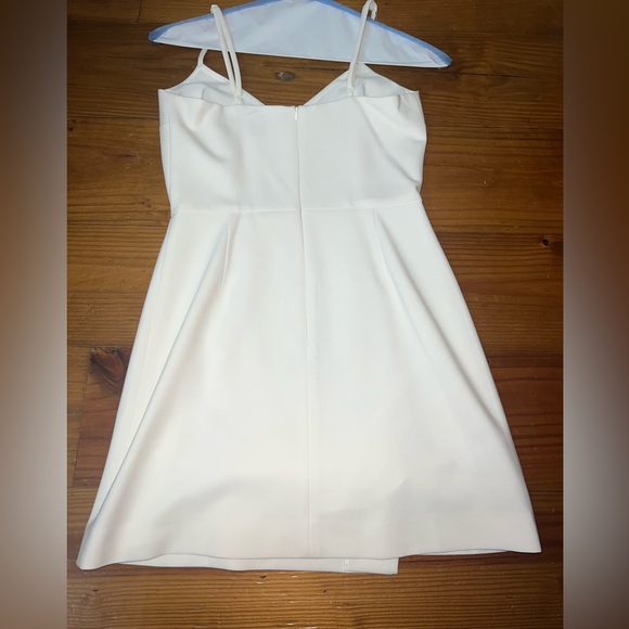 French Connection Ivory Whisper Minidress size 4 - Picture 3 of 8